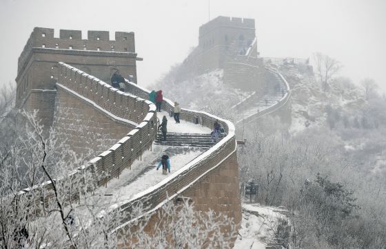 Великая китайская стена зимний вид.