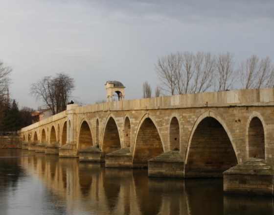 Эдирне - Meriç Bridge красивый мост.