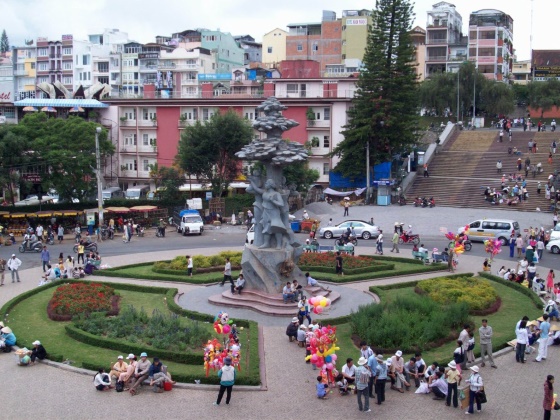 Далат - город и туристический центр Вьетнама.