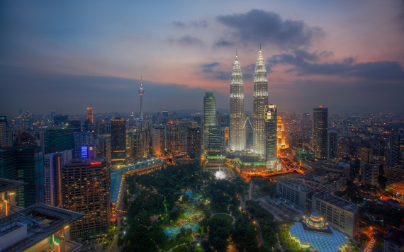 Куала Лумпур Малайзия - главный парк страны.