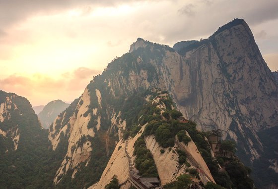 Хуашань - фото горы.
