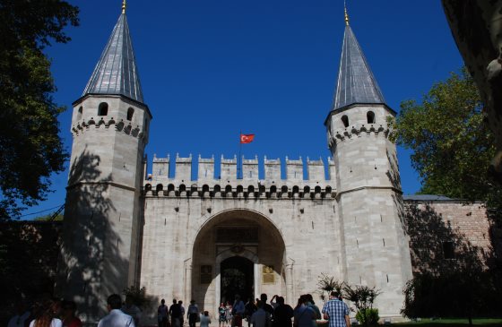 Дворец Топкапы в Стамбуле - Врата приветствия.