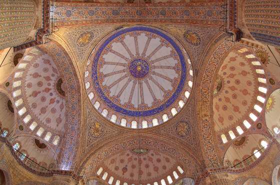 Голубая Мечеть - вид на центральный купол.